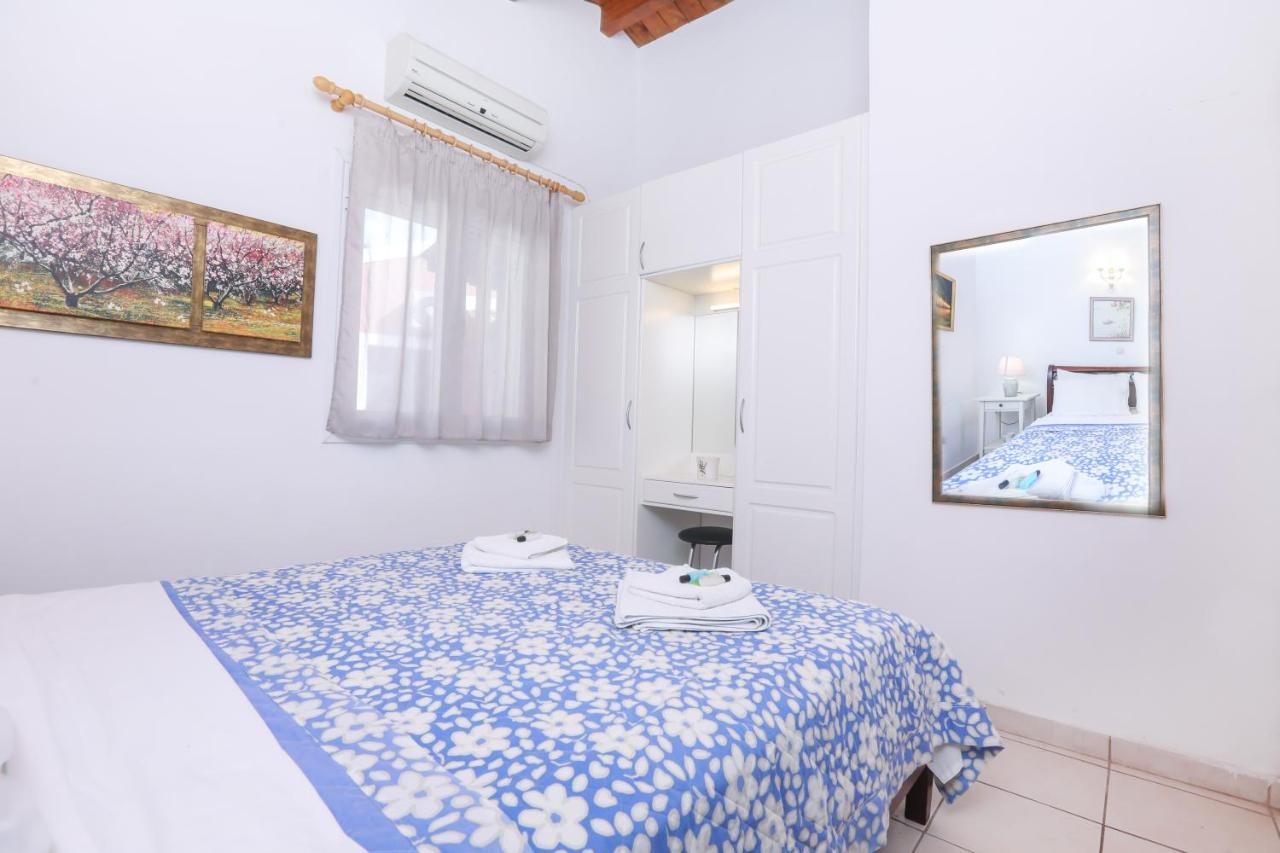 Suzanne'S Apartment Glyfada Menigos Resort 외부 사진